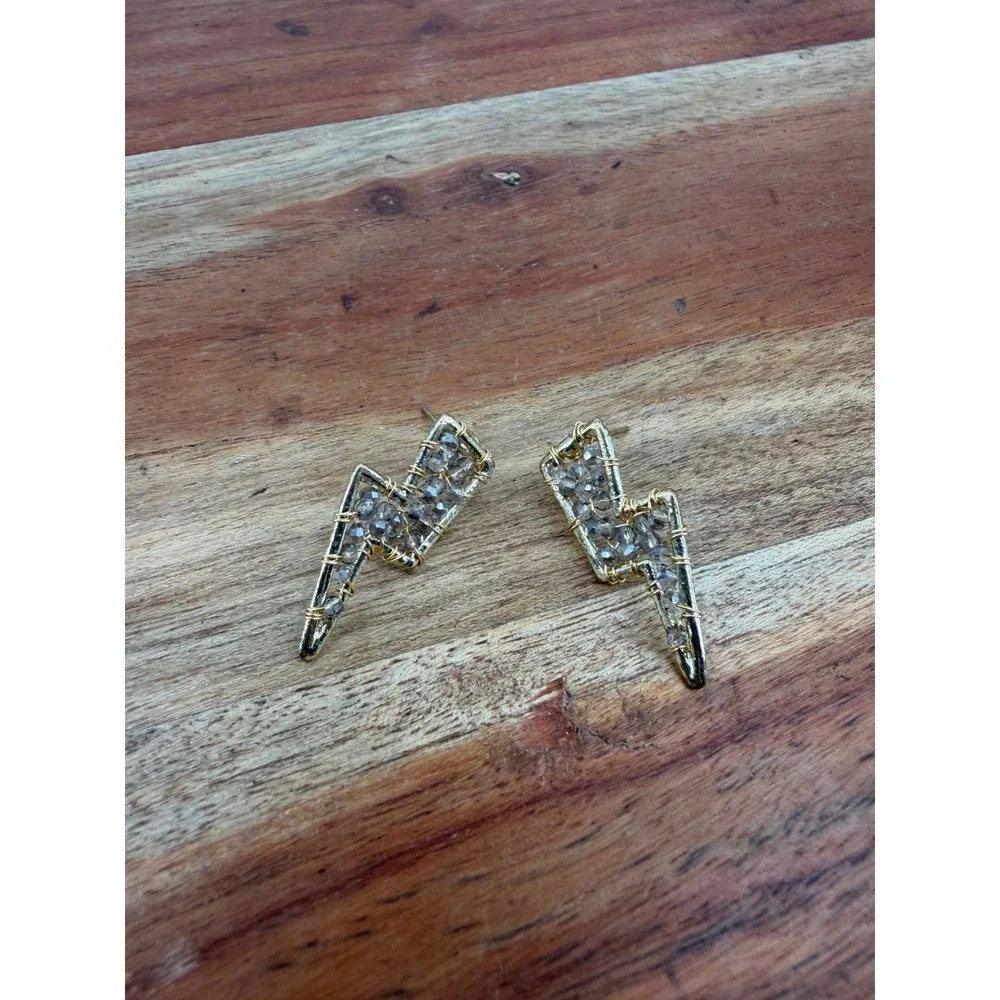 Unbranded Lightning Bolt Stud Earrings Women OS Gold Grey Wire Wrapped Beaded